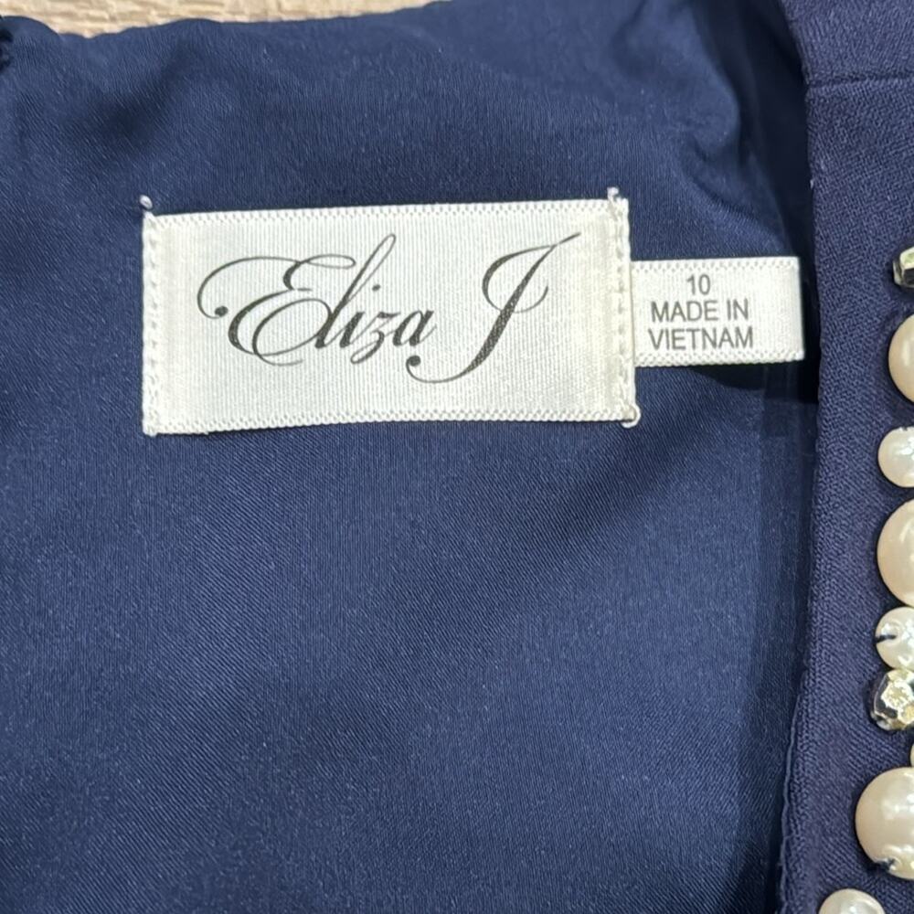 Eliza J Women's Pearl Neckline Sleeveless Shift Dress Dark Navy Size 10 - Picture 9 of 10